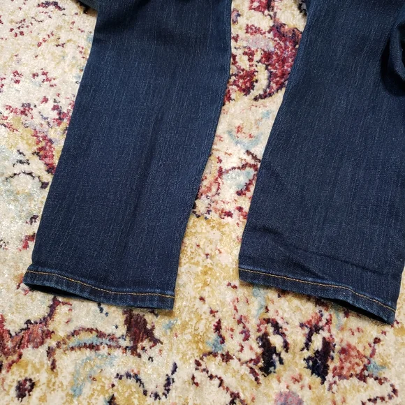 Old Navy Maternity Skinny Jean Size 4 - Picture 4 of 12